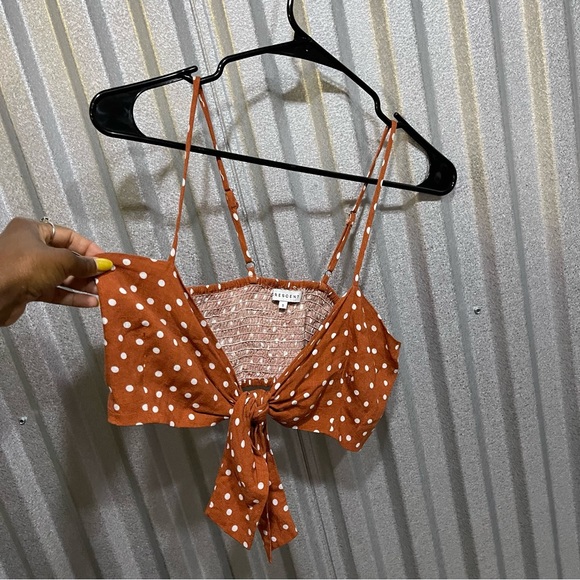 Womens Clothes Listed Thrift - Picture 3 of 3